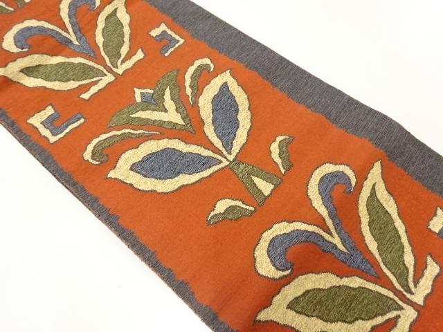 アンティーク　手織り紬縞に草花模様織出し名古屋帯